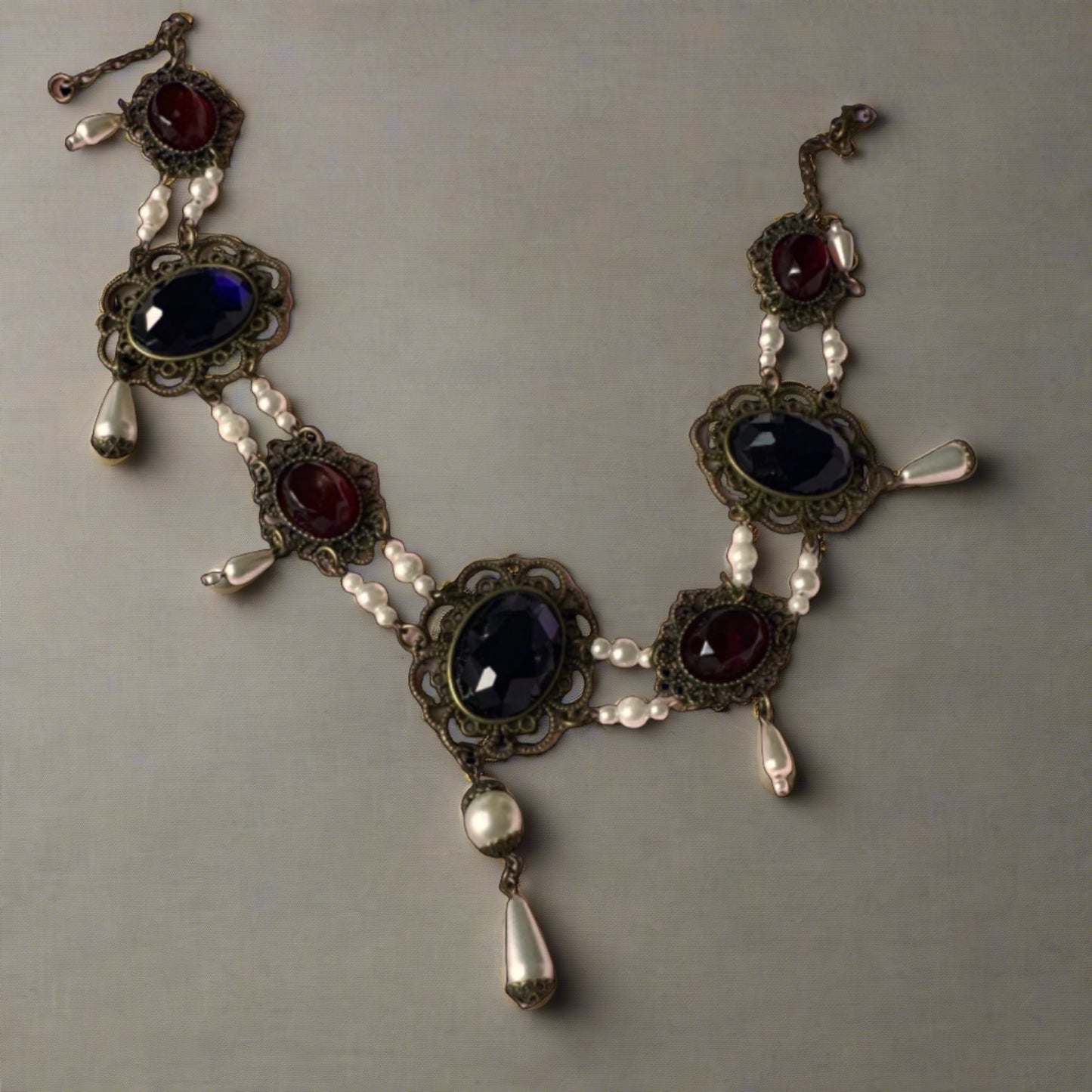 The Catherine de Medici - Renaissance Tudor Style Necklace