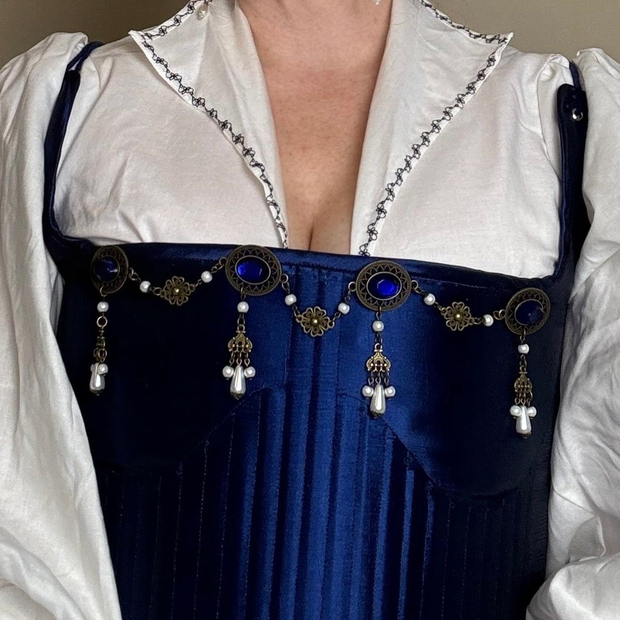 The Joan - Renaissance Tudor Style Bodice Jewelry