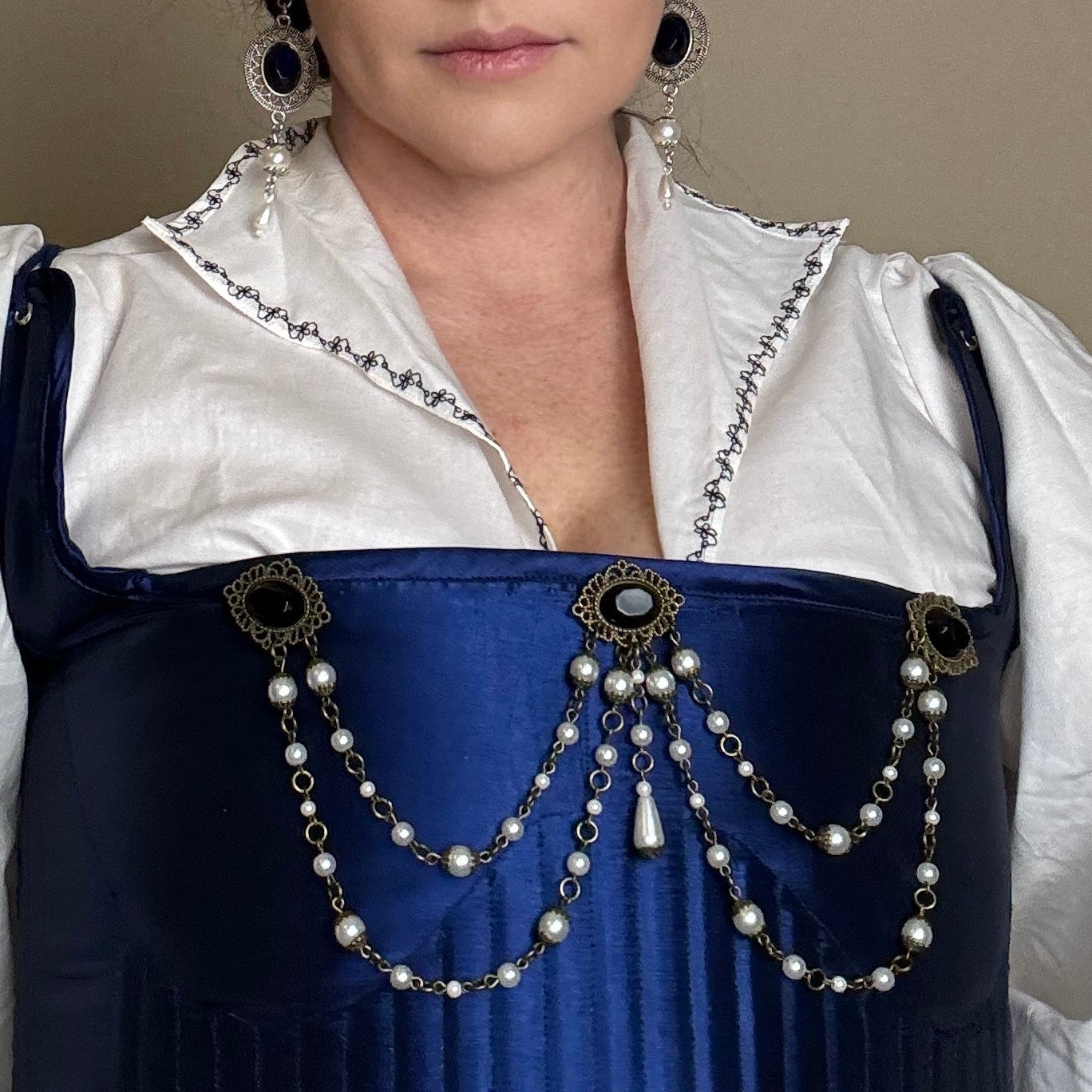 The Eleanor - Renaissance Tudor Style Bodice Jewelry