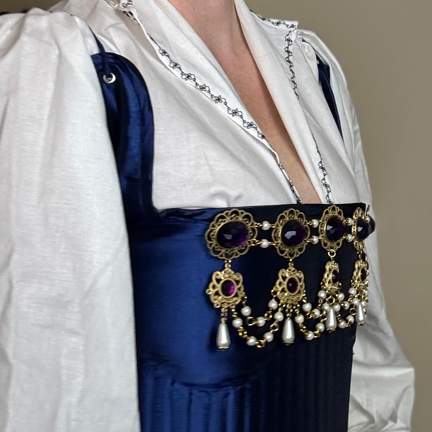 The Margery - Renaissance Tudor Style Bodice Jewelry